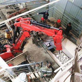 Pedestal Rock Breaker Boom System